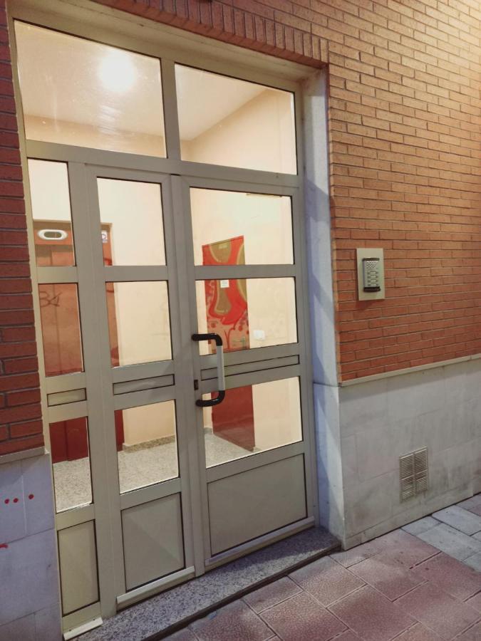 Apartamento Centrico Para 3 Con Wifi Y Garaje Tudela de Duero Buitenkant foto